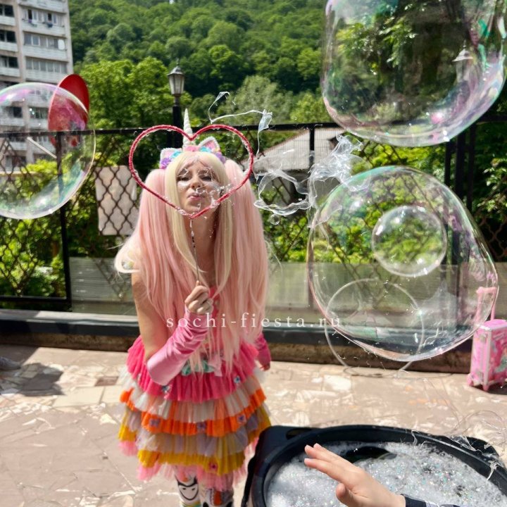 Шоу мыльных пузырей в Ростове-на-Дону