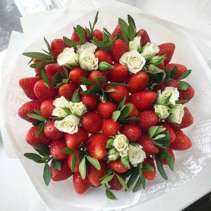 Клубника со сливками №2 в Ростове-на-Дону