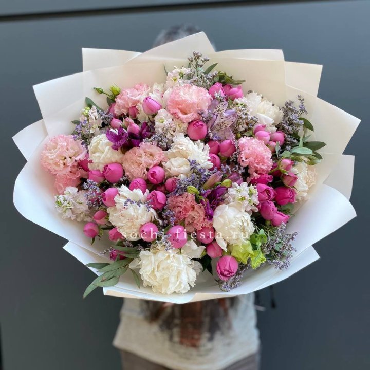 Дизайнерский букет №10 в Ростове-на-Дону