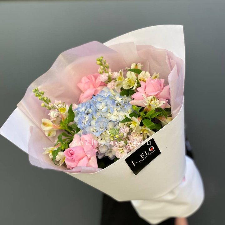  Букет "Теона" в Ростове-на-Дону