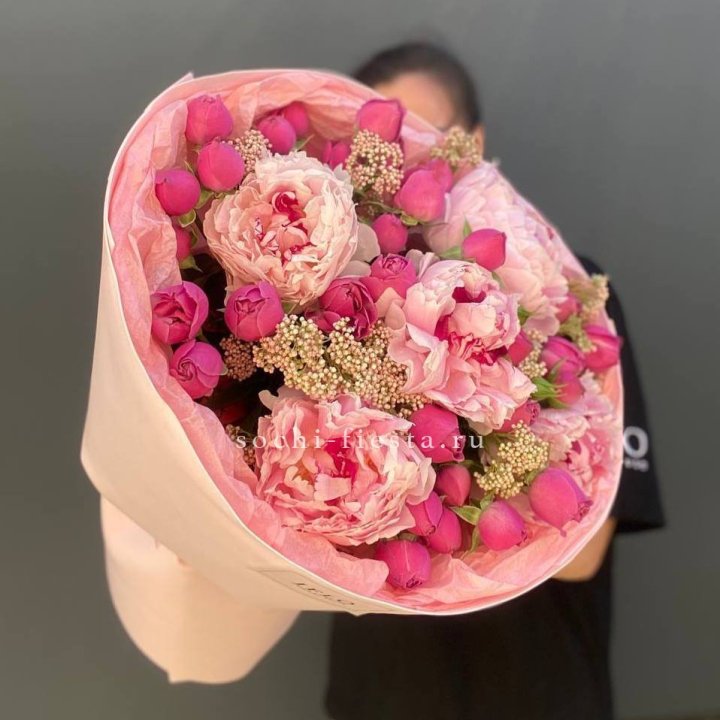  Букет с пионами "Преференс" в Ростове-на-Дону