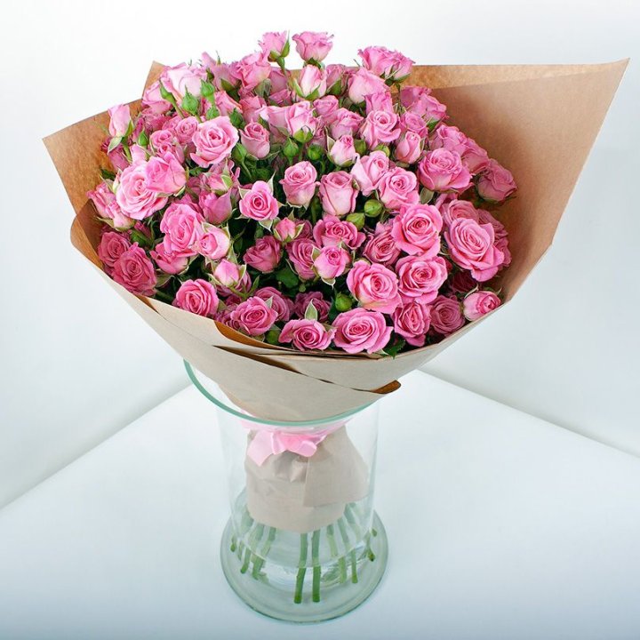 15 кустовых роз в Ростове-на-Дону