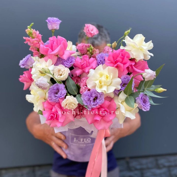 Цветочный бокс "Сиона" в Ростове-на-Дону