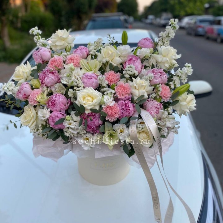 Дизайнерский цилиндр "Вау-3" в Ростове-на-Дону