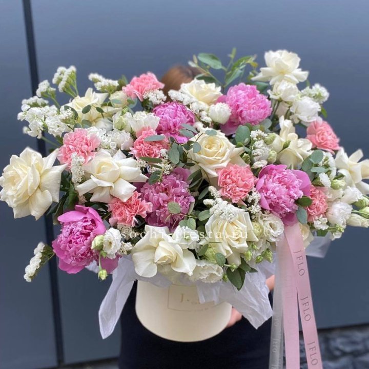 Дизайнерский бокс "Амор этерна" в Ростове-на-Дону