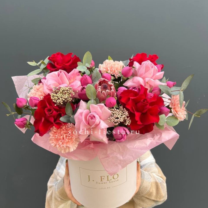 Бокс "Нежная страсть" в Ростове-на-Дону