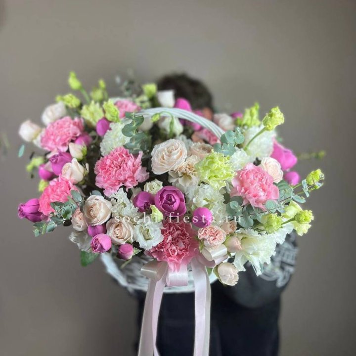 Корзина "Яркая" в Ростове-на-Дону