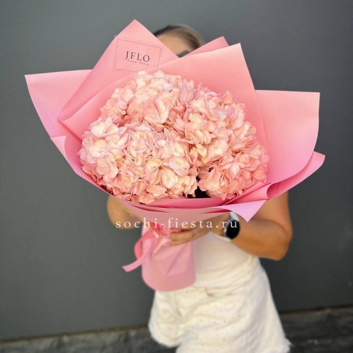 Букет гортензий "Крем" в Ростове-на-Дону