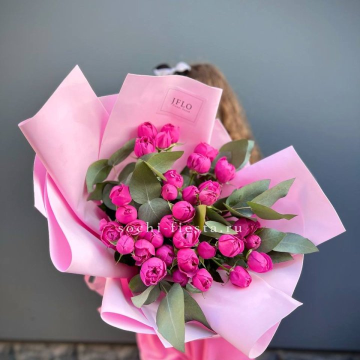 Пионовидные розы баблс в Ростове-на-Дону