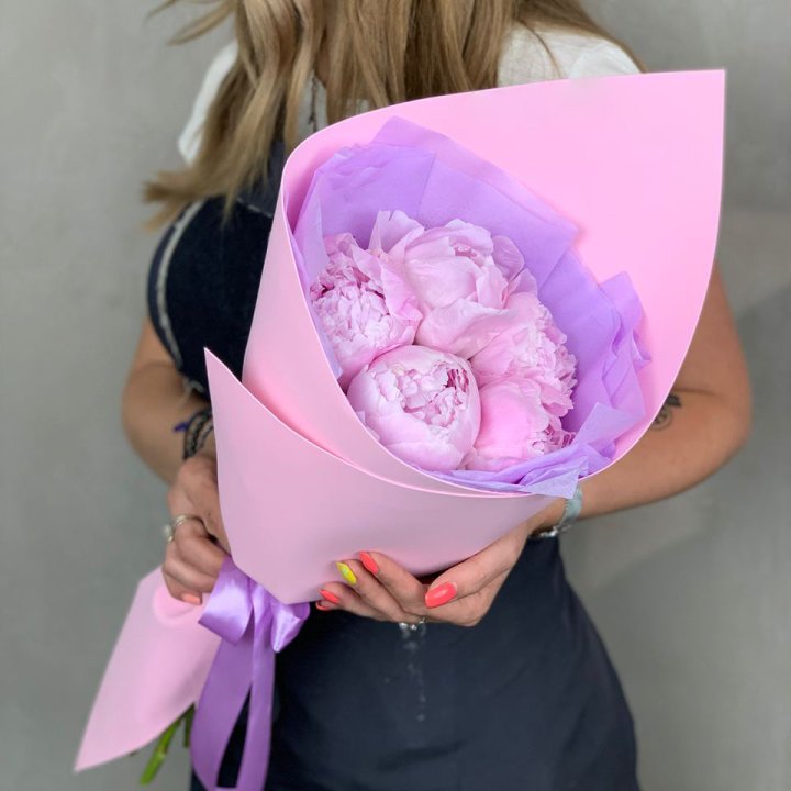 Букет пионов "Файв" в Ростове-на-Дону