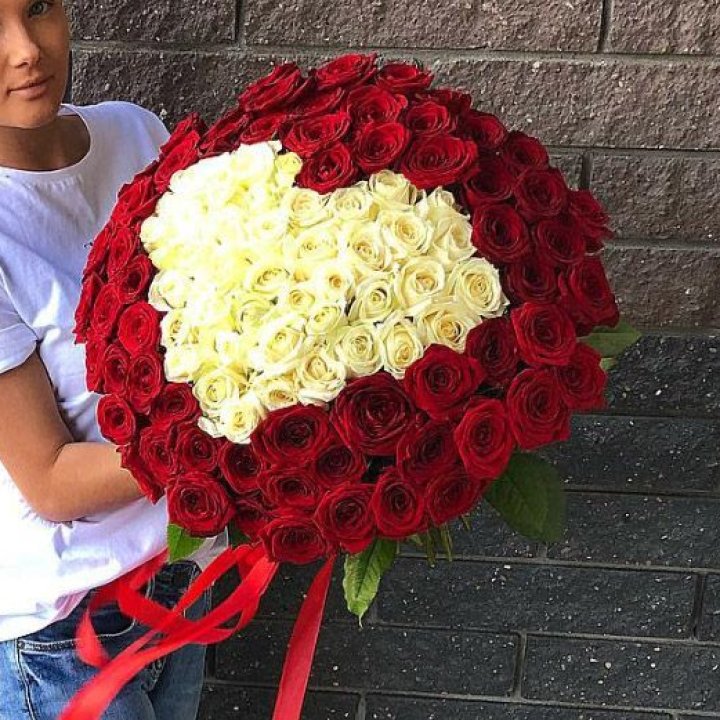 101 роза "Сердце" в Ростове-на-Дону