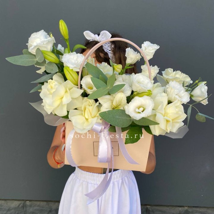 Сумочка цветов "Матина" в Ростове-на-Дону