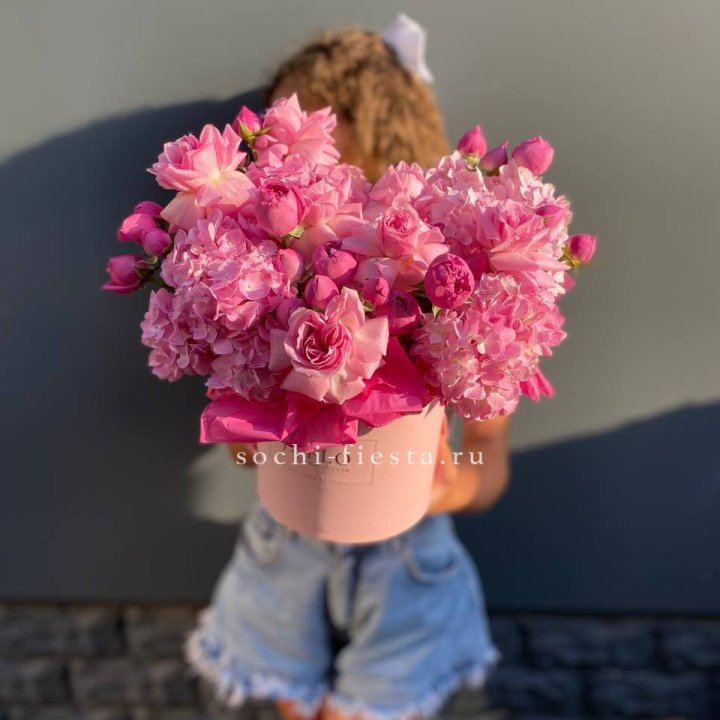 Цветочная композиция "Пасион" в Ростове-на-Дону