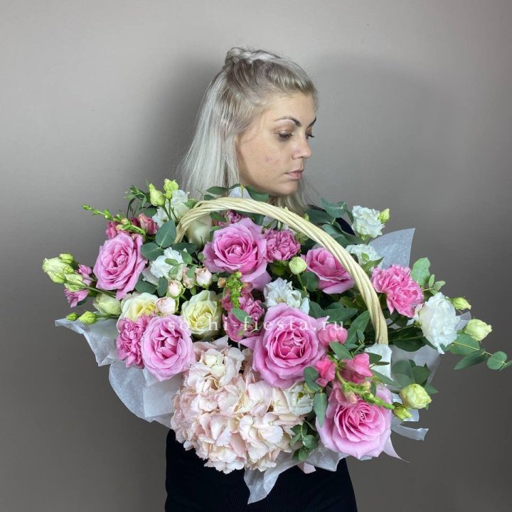 Цветочная корзина № 5 в Ростове-на-Дону